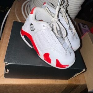 Jordan 14 Kids White and Red Sneakers - Size: 6C